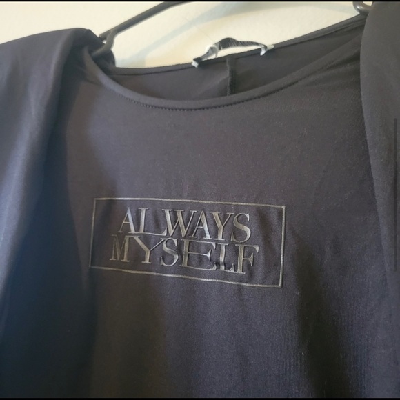 Zara ****sold*** - Picture 4 of 4